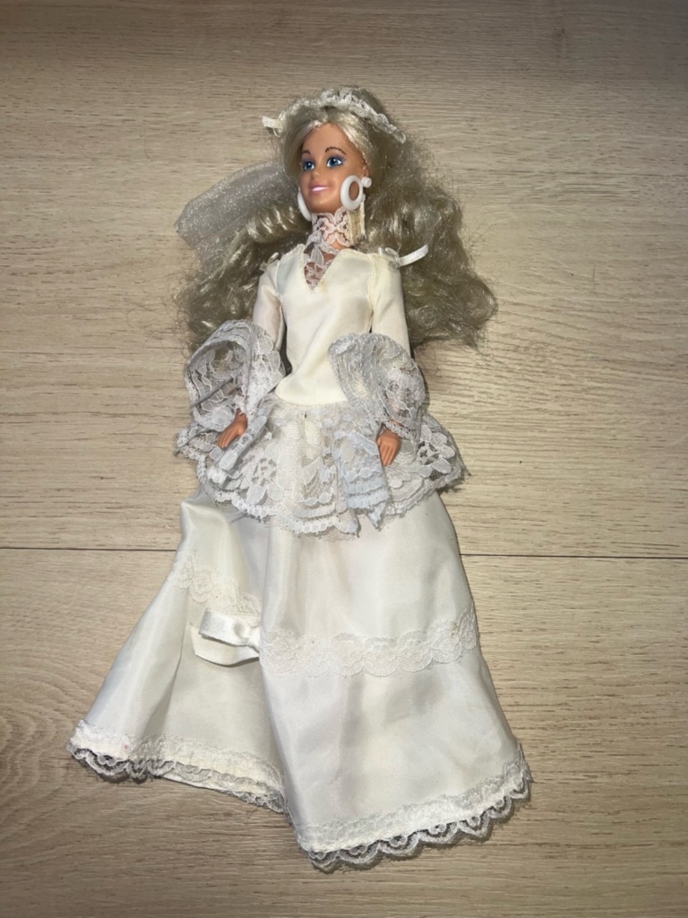 Vintage 1980s Fashion Doll Bride Barbie Clone Wedding Doll
